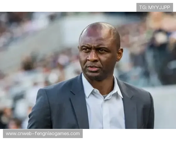 热那亚主帅维埃拉下课,球队赛季初9轮未尝胜绩