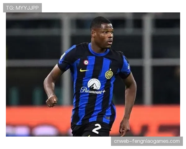 邓弗里斯谈国米争冠：那不勒斯丢分没改变什么，我们专注于赢球